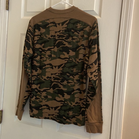 Long sleeve camo shirt - Picture 4 of 7